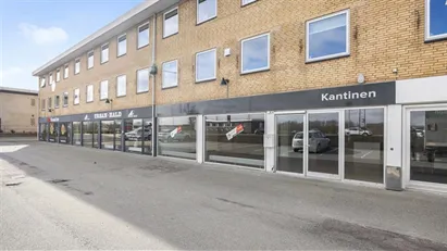 Præsentabelt med facade mod Viby Ringvej Præsentabelt med facade mod Viby Ringvej