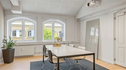 Eget kontor til 2-3 i kontorhotel Eget kontor til 2-3 i kontorhotel